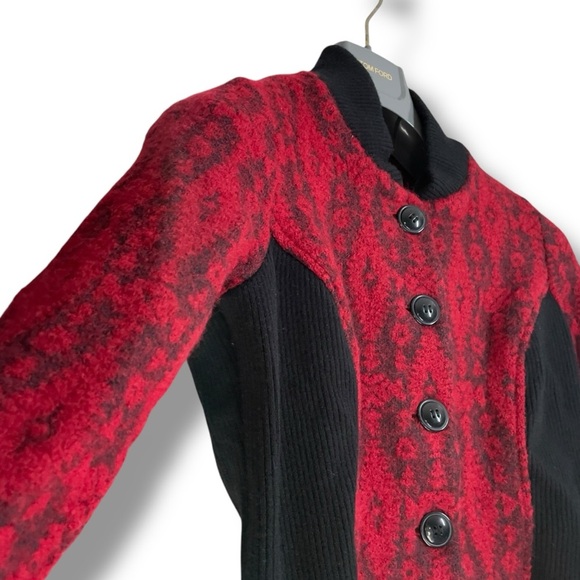 Pendleton Red Black Wool Southwest Cardigan Button Up Jacket Aztec Western LP - Picture 5 of 7